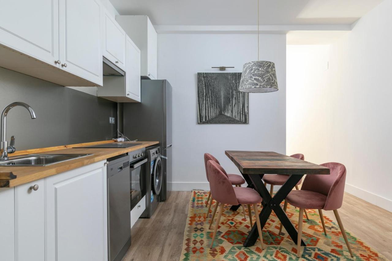 Homeabout Premium Malasana Apartment Madri Exterior foto