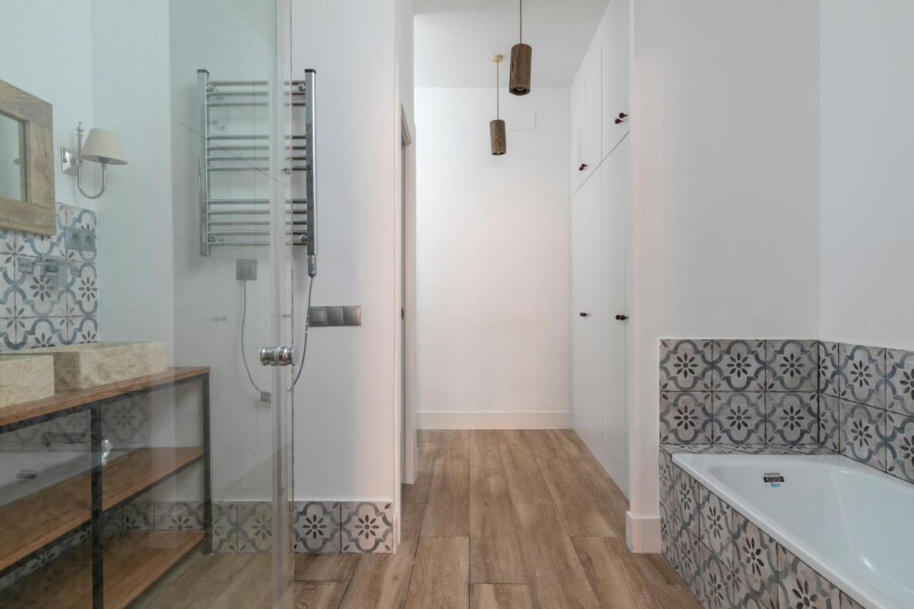 Homeabout Premium Malasana Apartment Madri Exterior foto